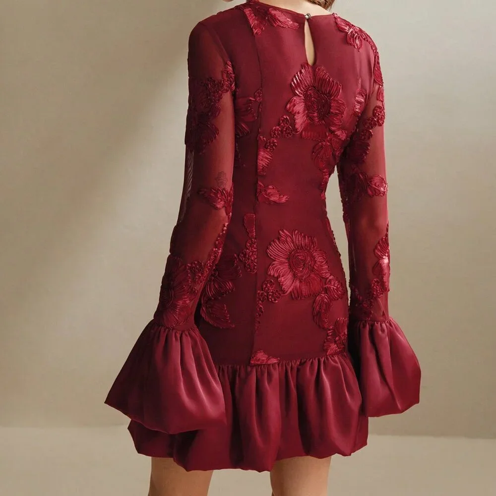 Burgundy Elegant Women's Embroidered Floral Bodycon Dress - Picture 6 of 8